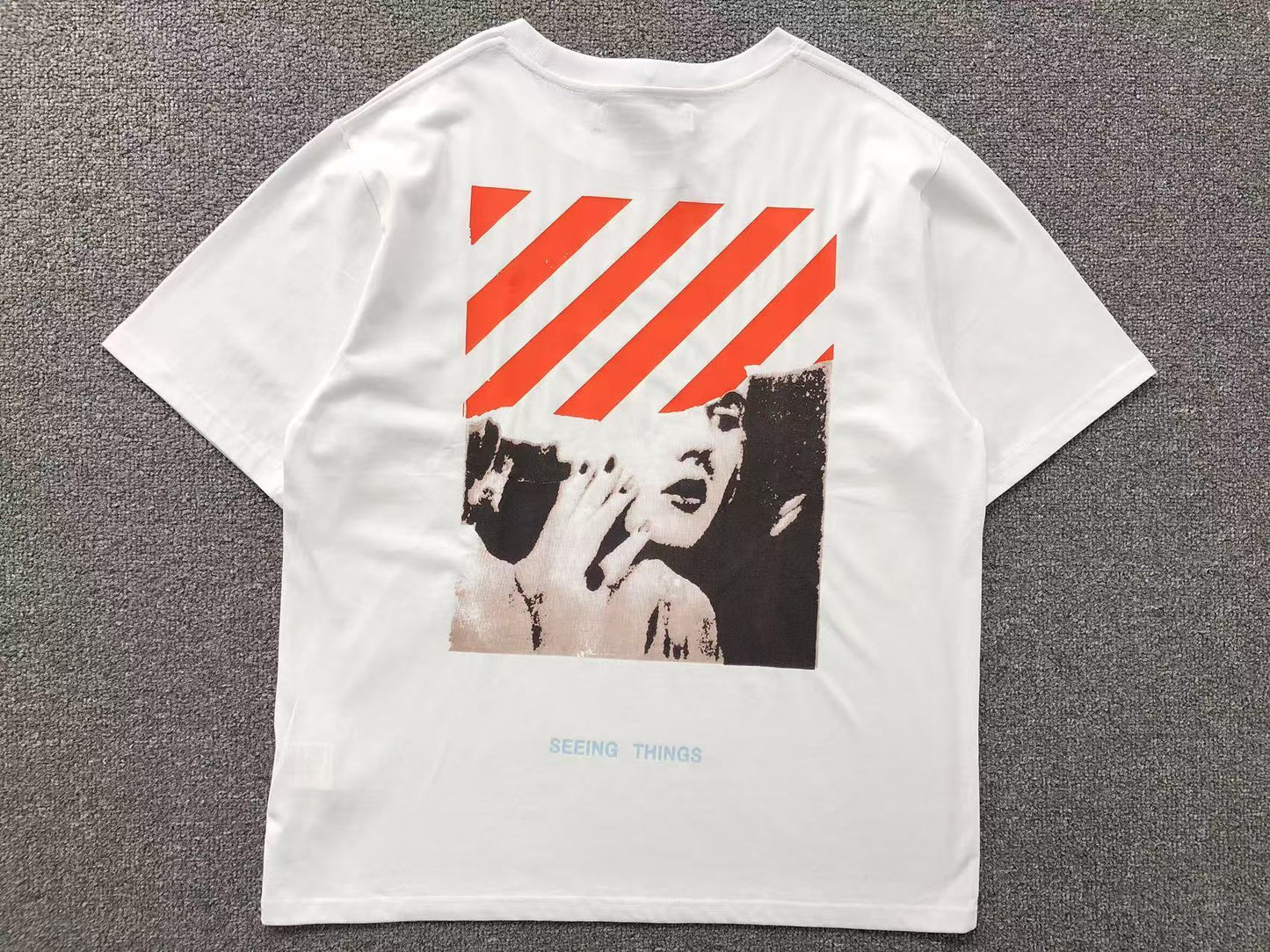 T-shirt Off