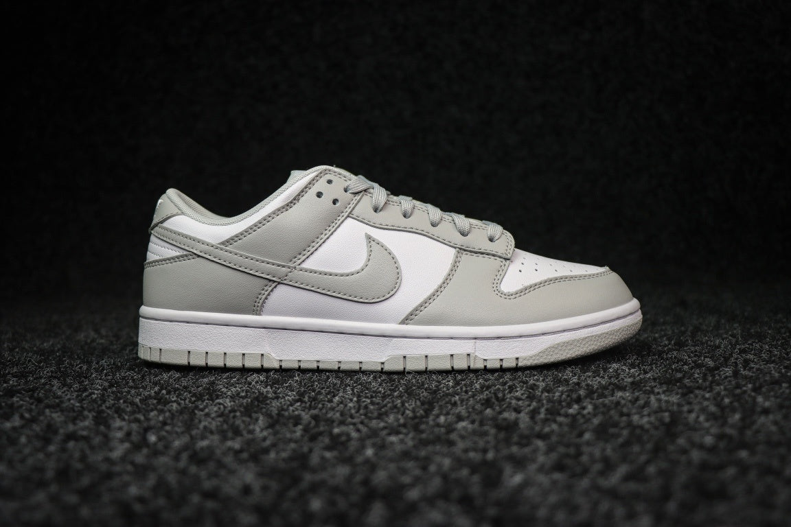 Dunk SP Grey Fog