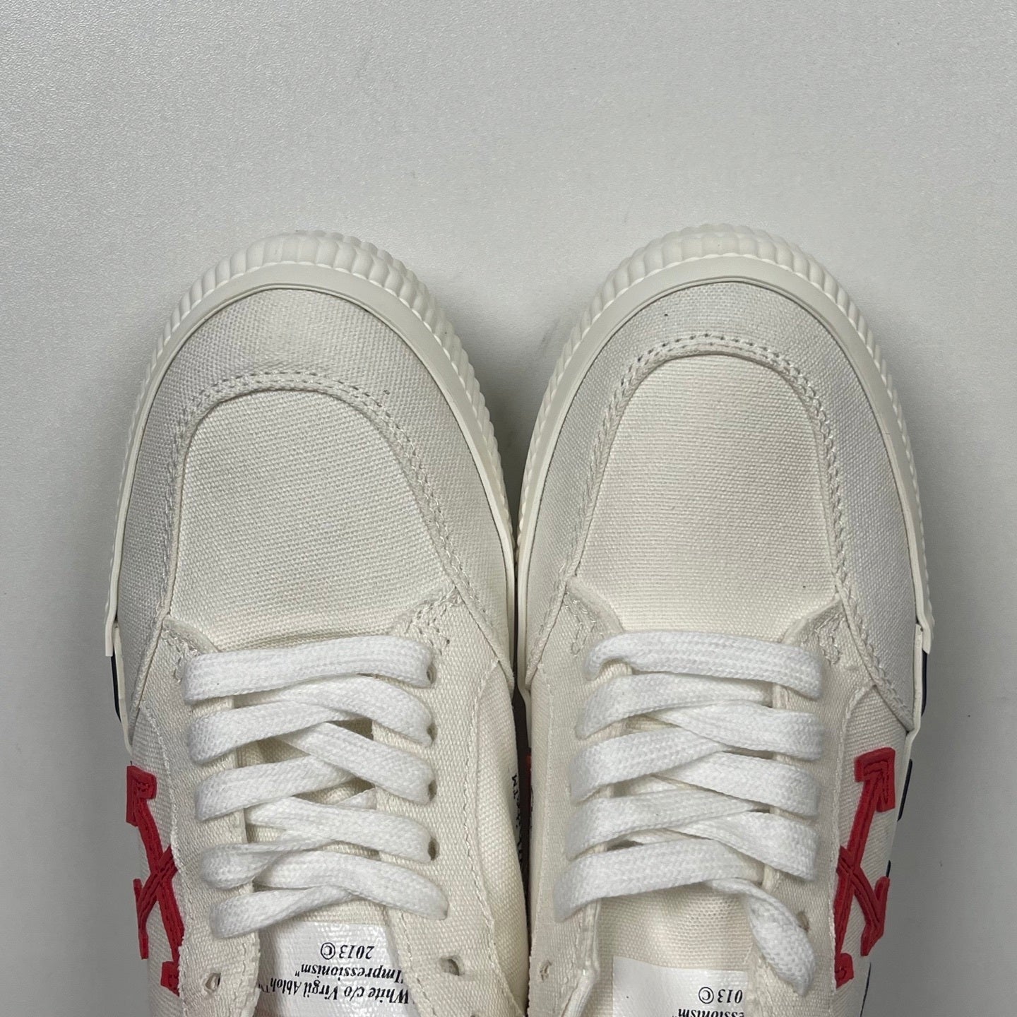 Vulcanized White Red