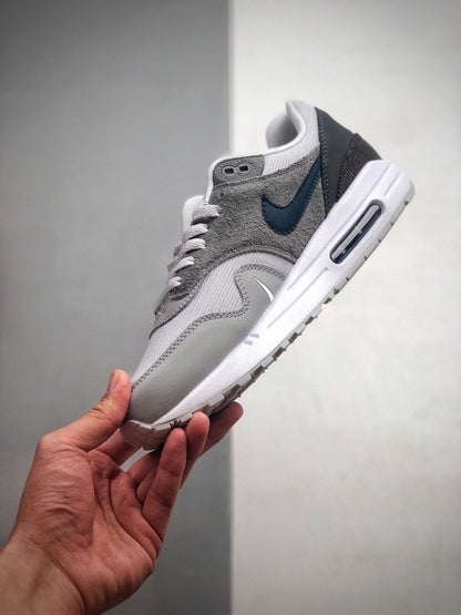 Air Max 1 London