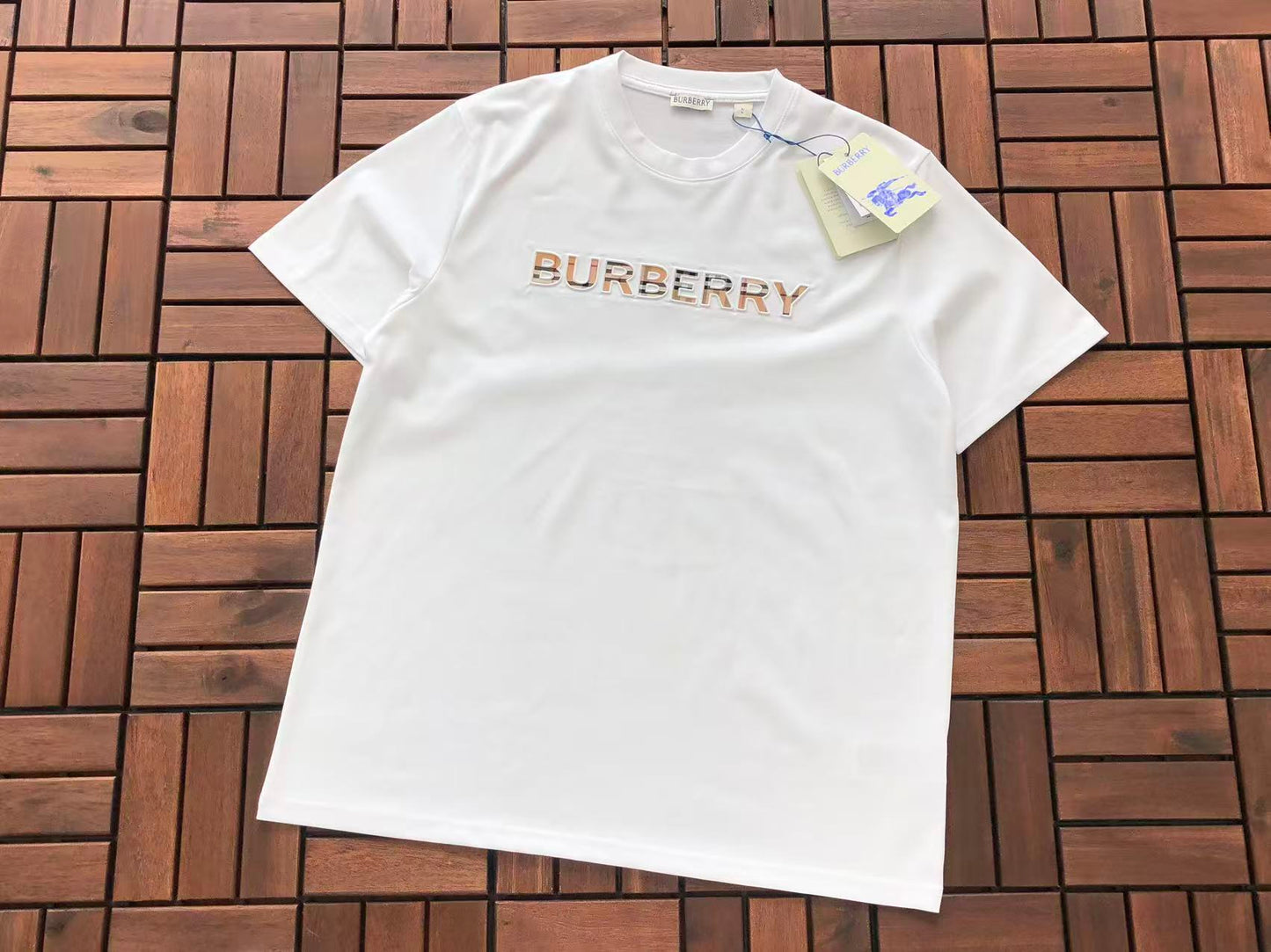 T-Shirts BB