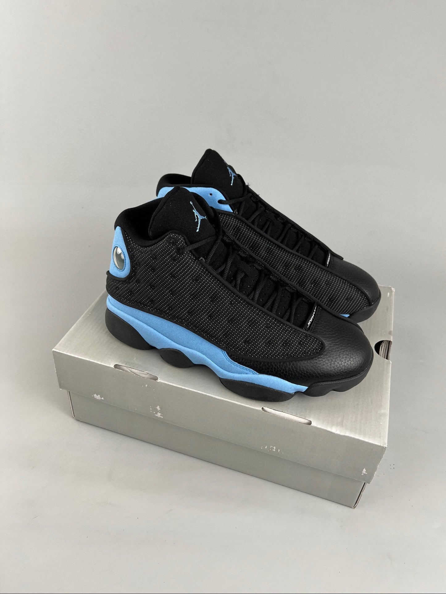 13 Black University Blue