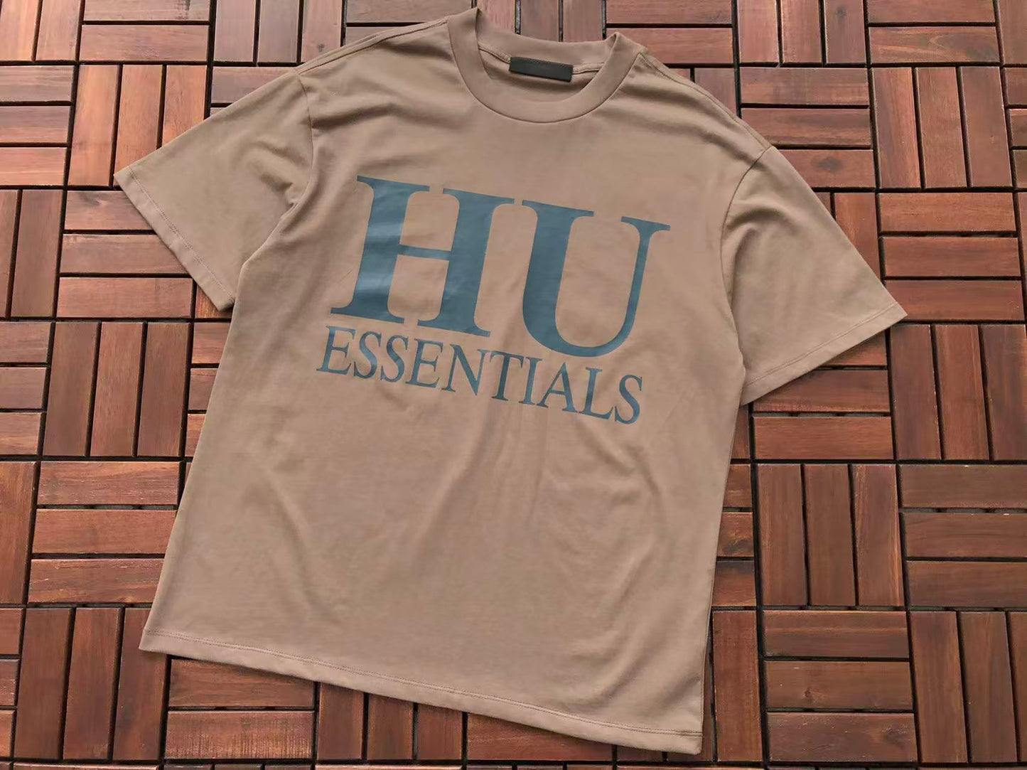 T-Shirts ESSENT
