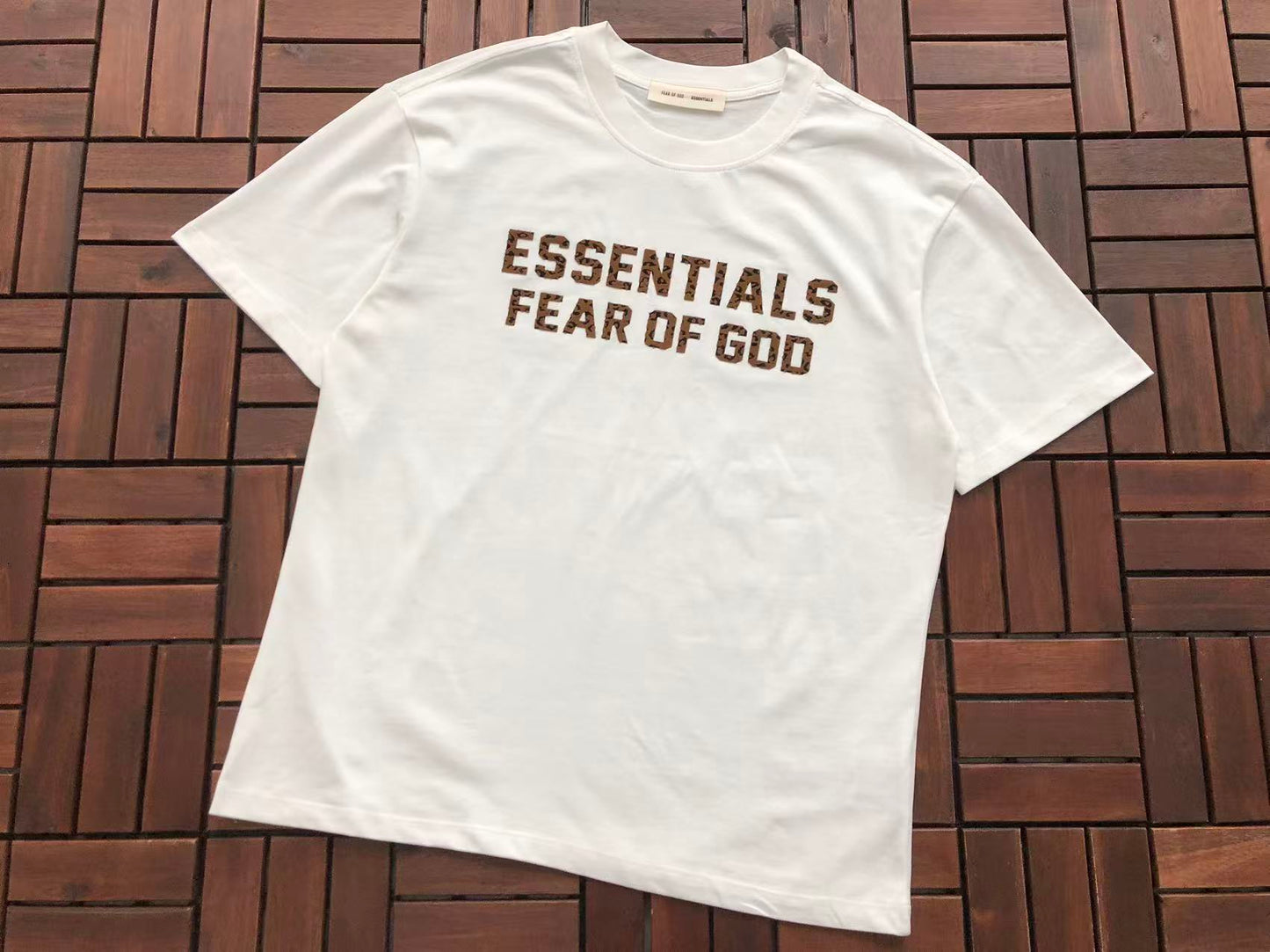 T-Shirts ESSENT