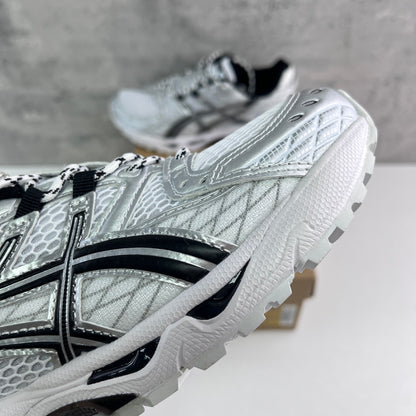 GEL-NIMBUS 10.1 Grey/Bone White/Black