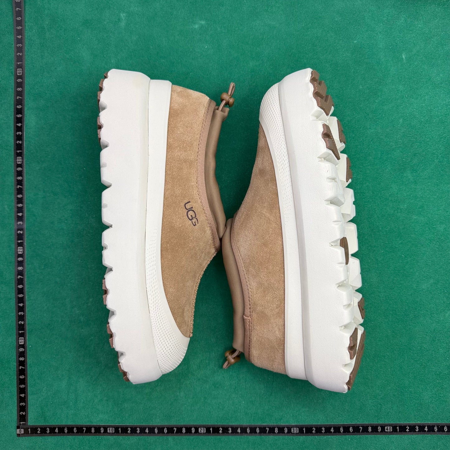 TT UGG