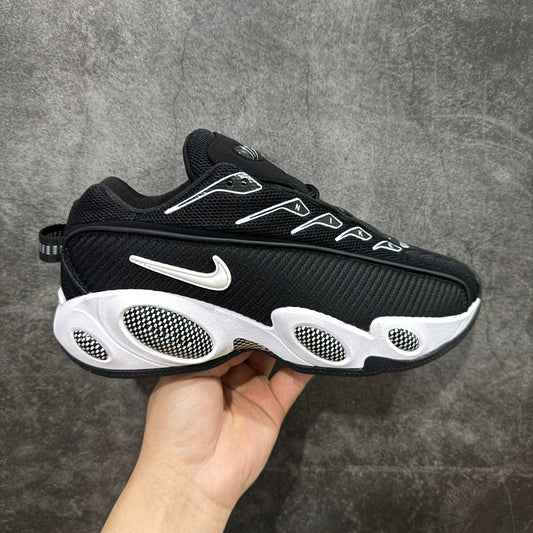 Nocta Glide Black/White