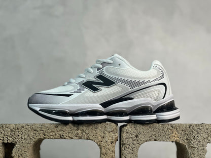 2000 Silver and White