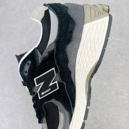 2002 Black
