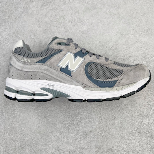 2002R Retro Grey
