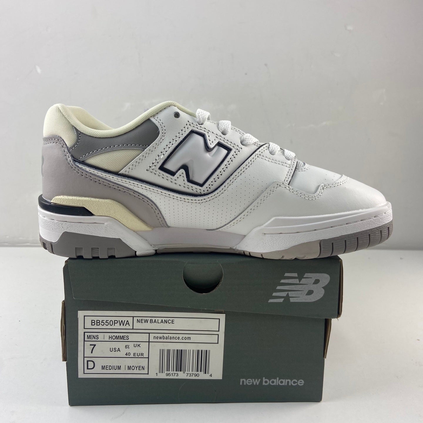 550 Clear Grey