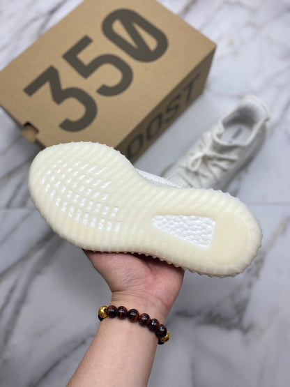 Boost 350 Triple white