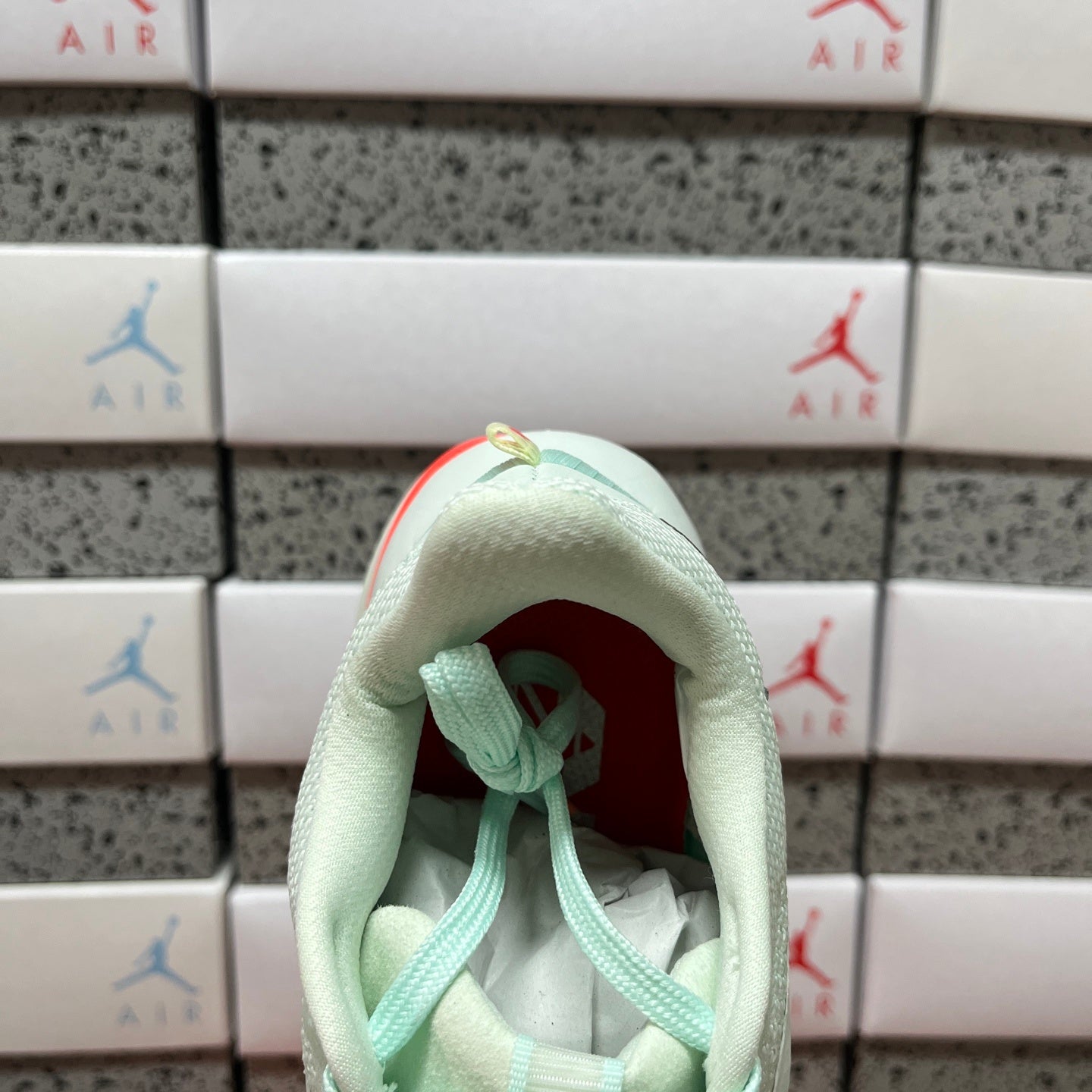 Pegasus Premium Barely Green
