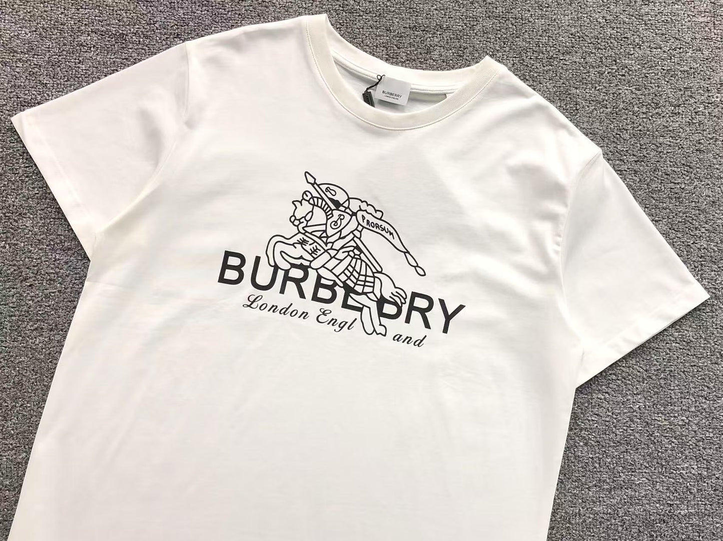 T-shirt Burberry