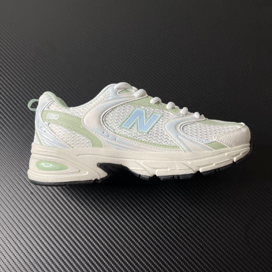 530 White Green