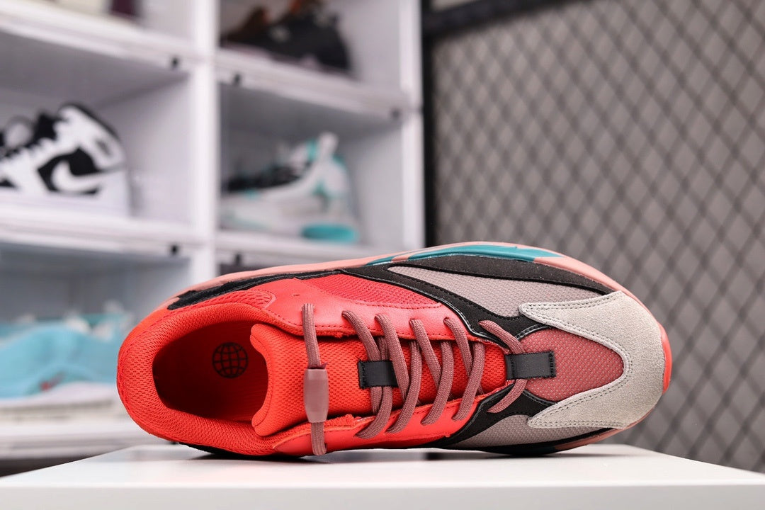 700 Hi-Res Red