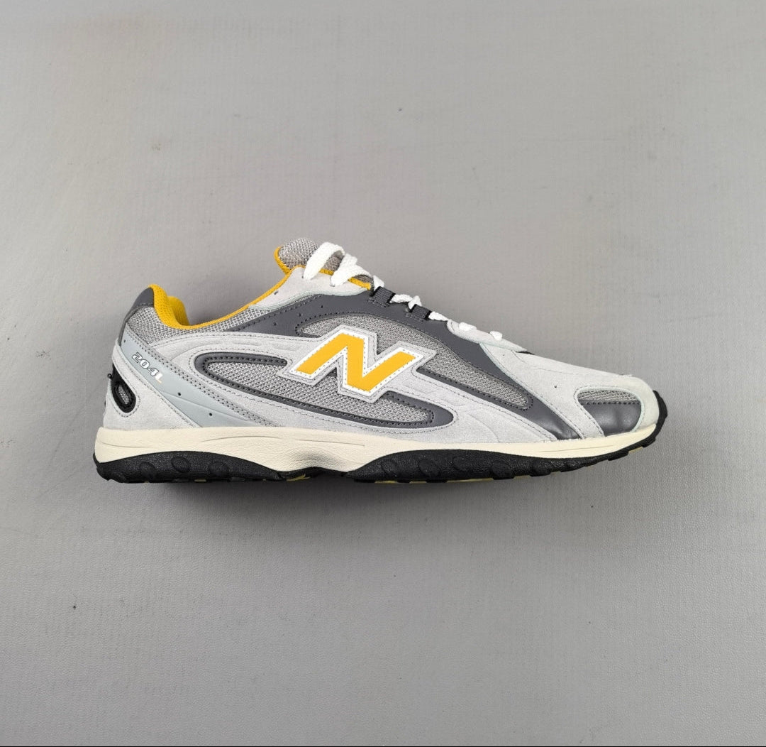 204L Silver and Yellow