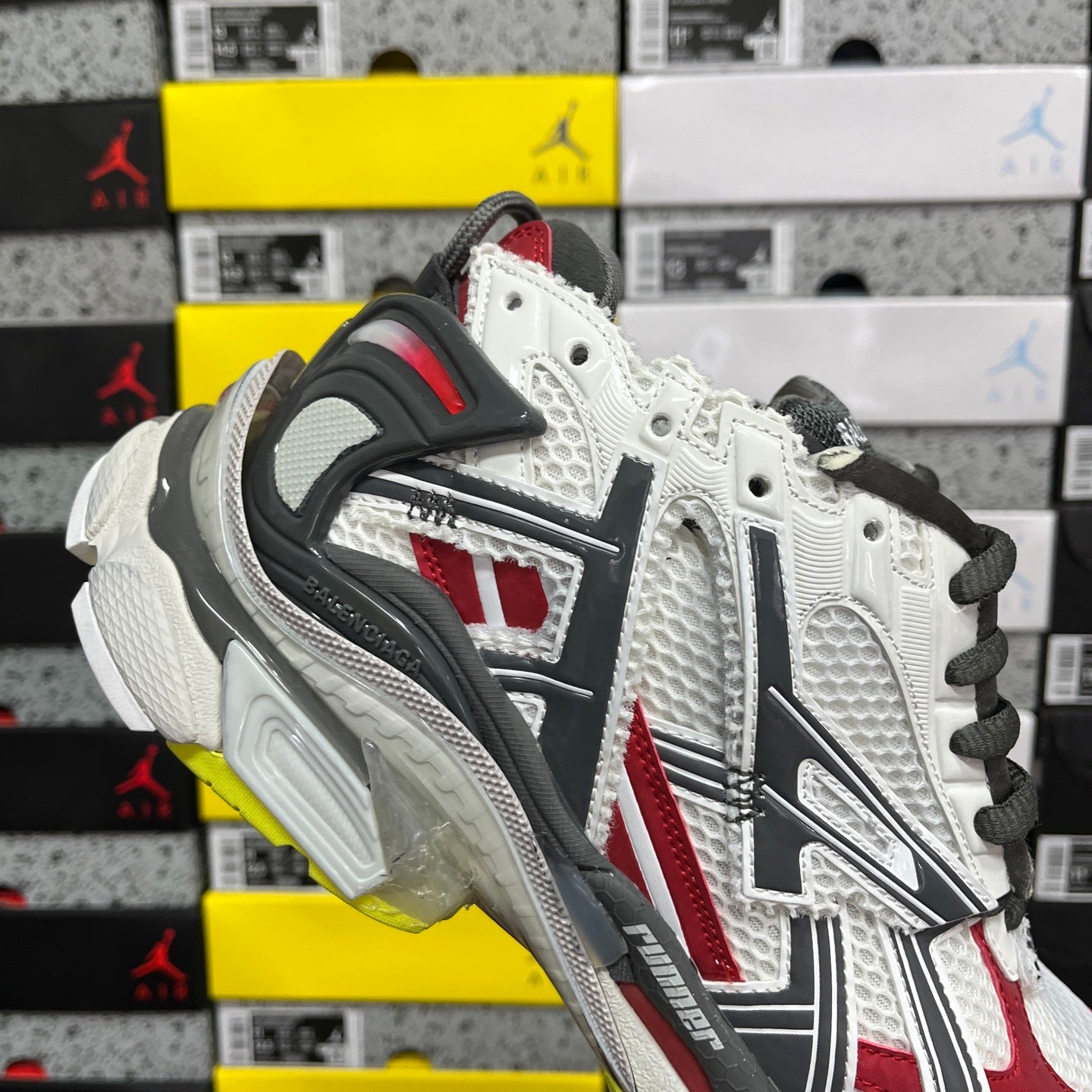 BLG Runner 7.0 White/Grey/Yellow/Red