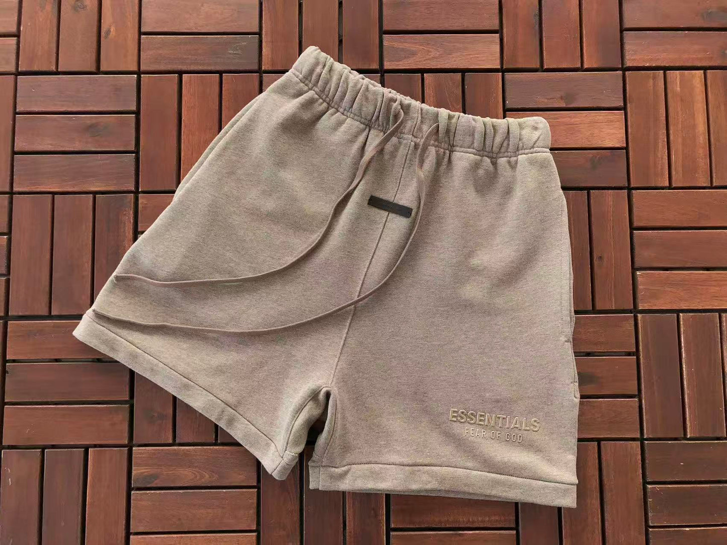 Conjuntos Essentials