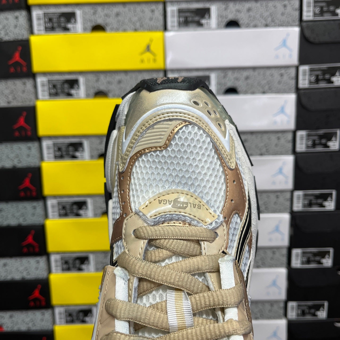 BLG Runner 7.0 Beige/White/Black