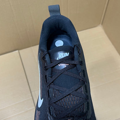 Vomero 18 Black/Brown