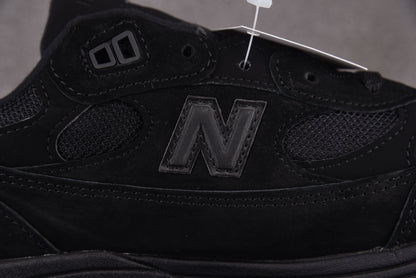 992 Triple Black