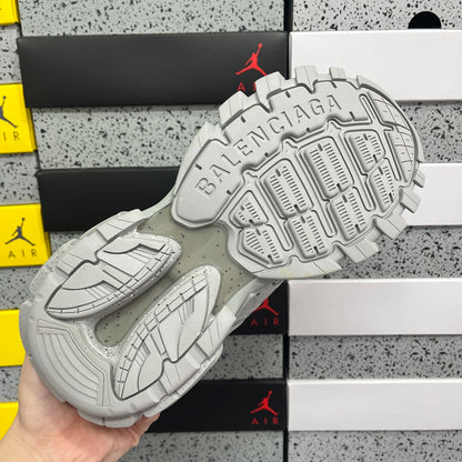 BLG Track Grey