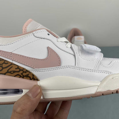Legacy 312 White Archaeo Brown Sail Pink Oxford