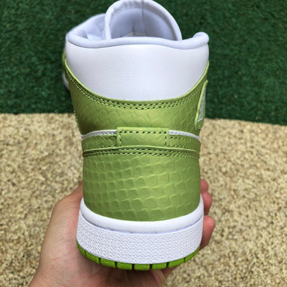AJ1 MID Green Python