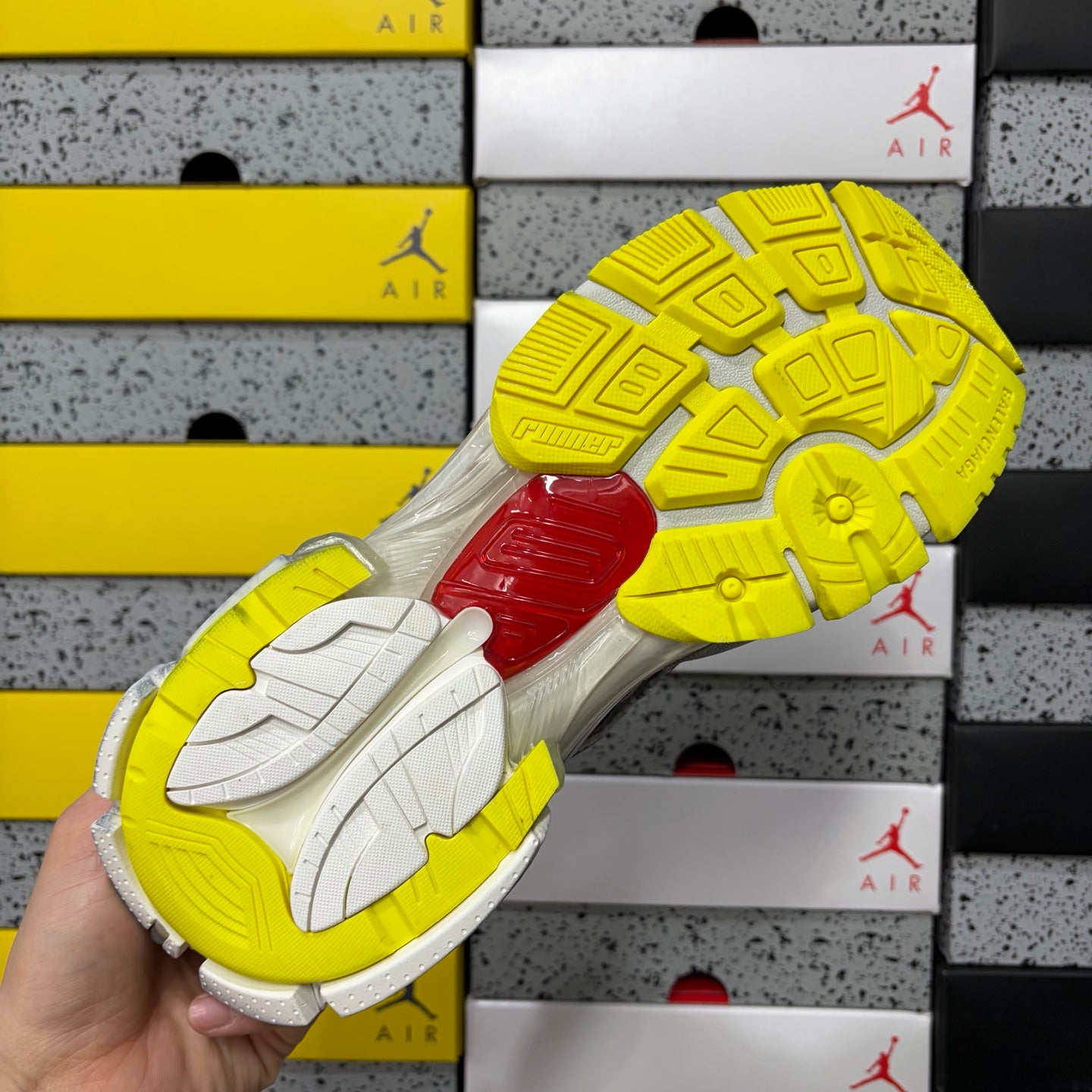 BLG Runner 7.0 Black/Red/Grey