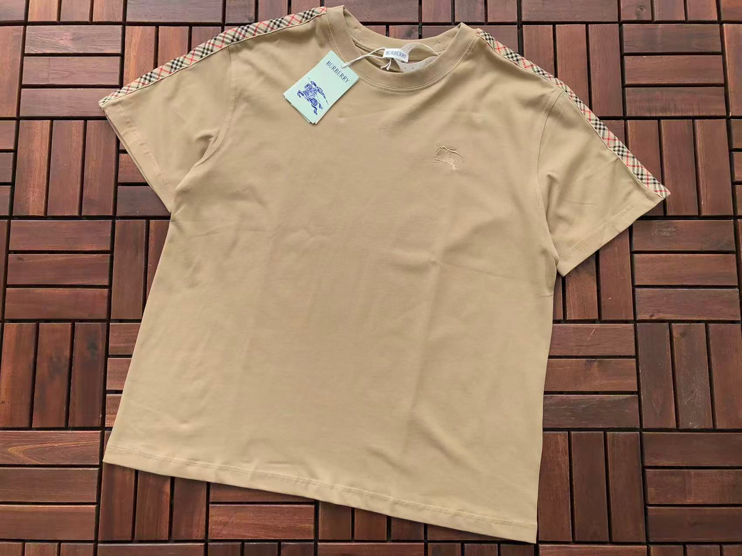 T-Shirts BB