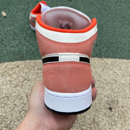 AJ1 MID Orange Suede