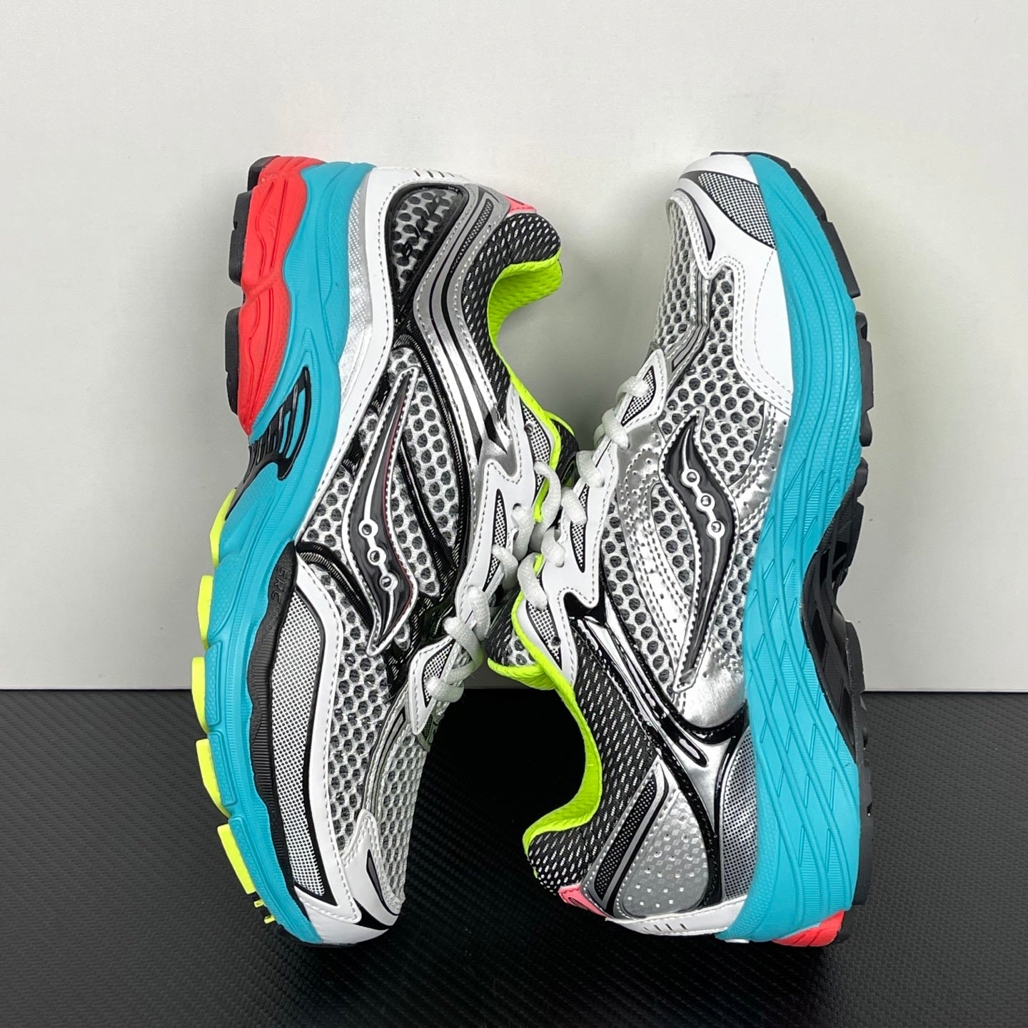 Sau Multi Colour