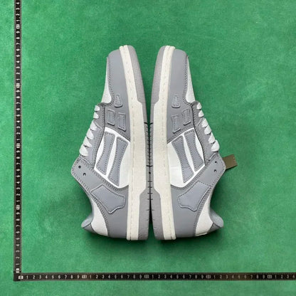 Skel Top Low Gray And White