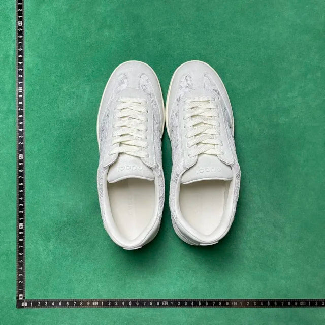 Gucci G75 White