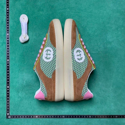 Gucci G75 Suede-Trimmed