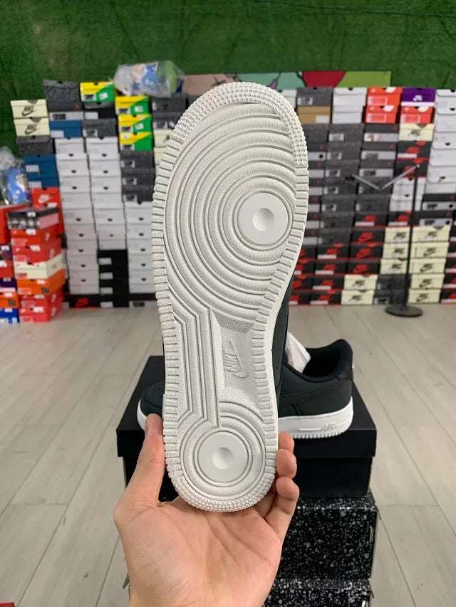 AF1