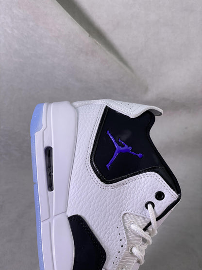 23 White Dark Concord Black