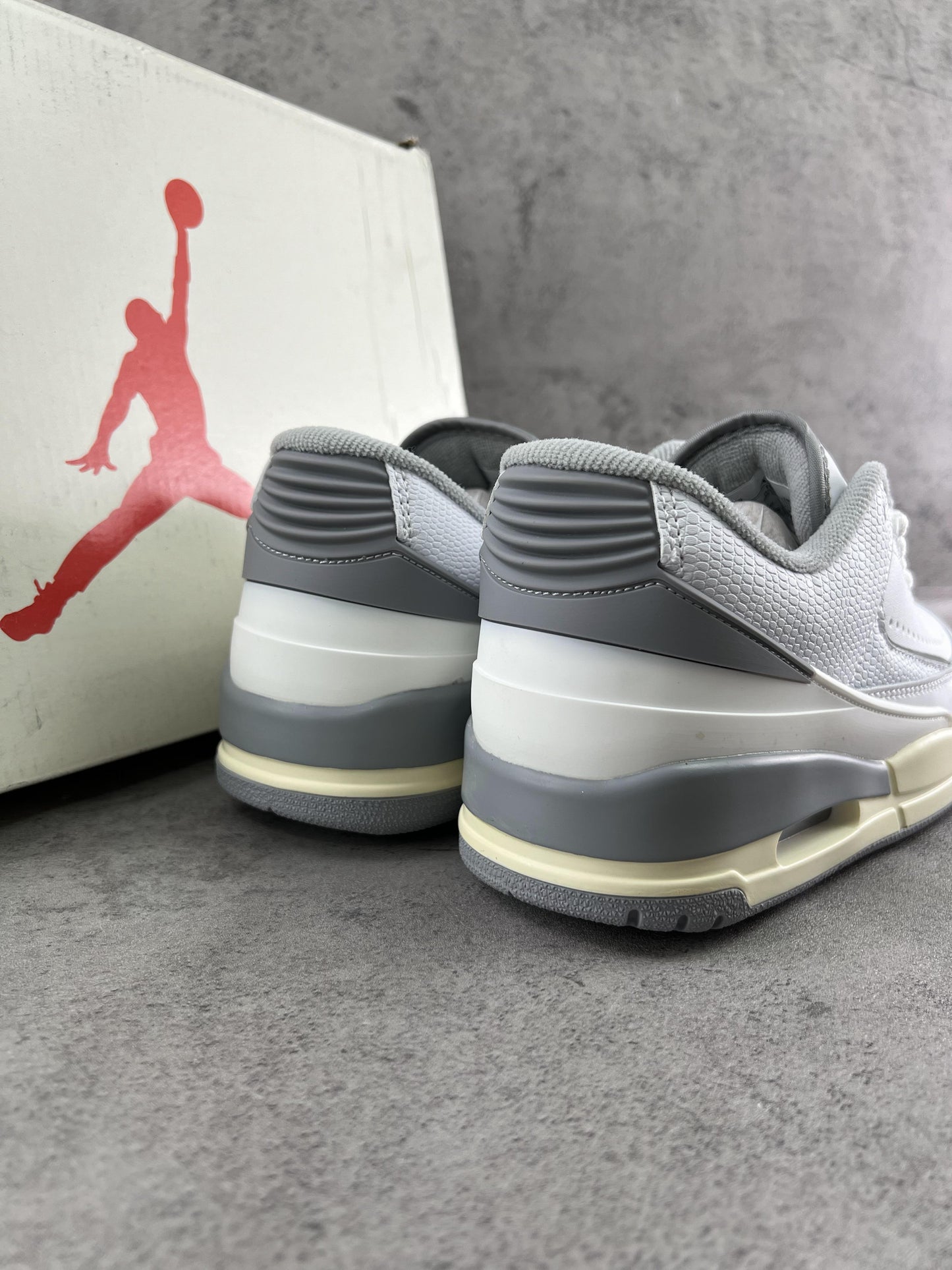 23 GREY