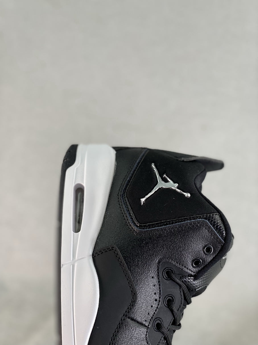 23 BLACK & WHITE