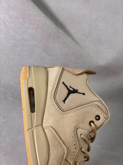 23 Desert Gum