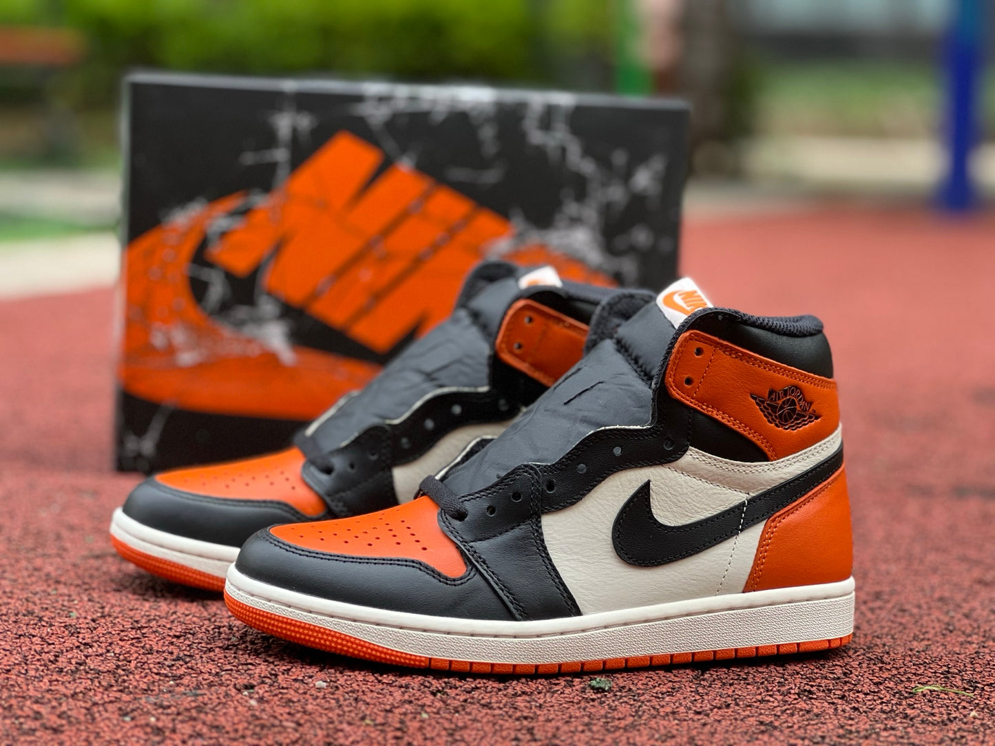 AJ1 High Shattered Backboard