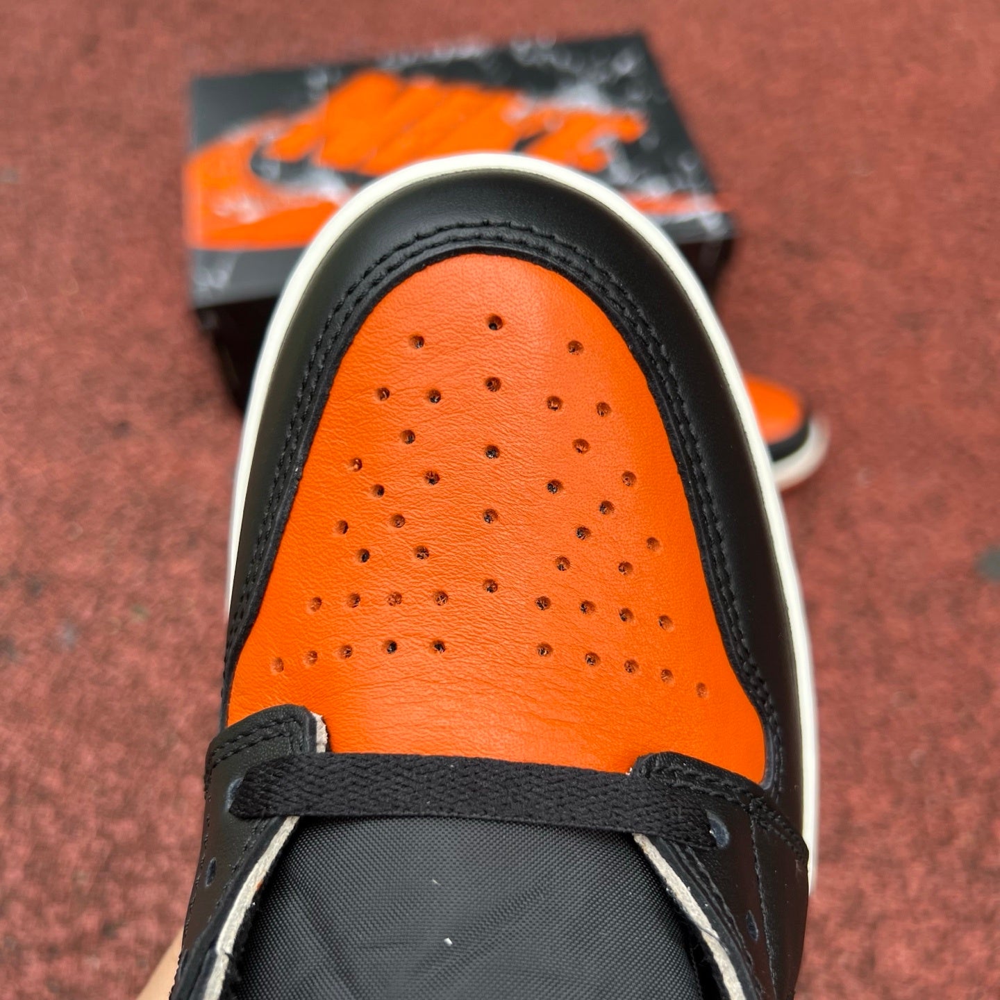 AJ1 High Shattered Backboard