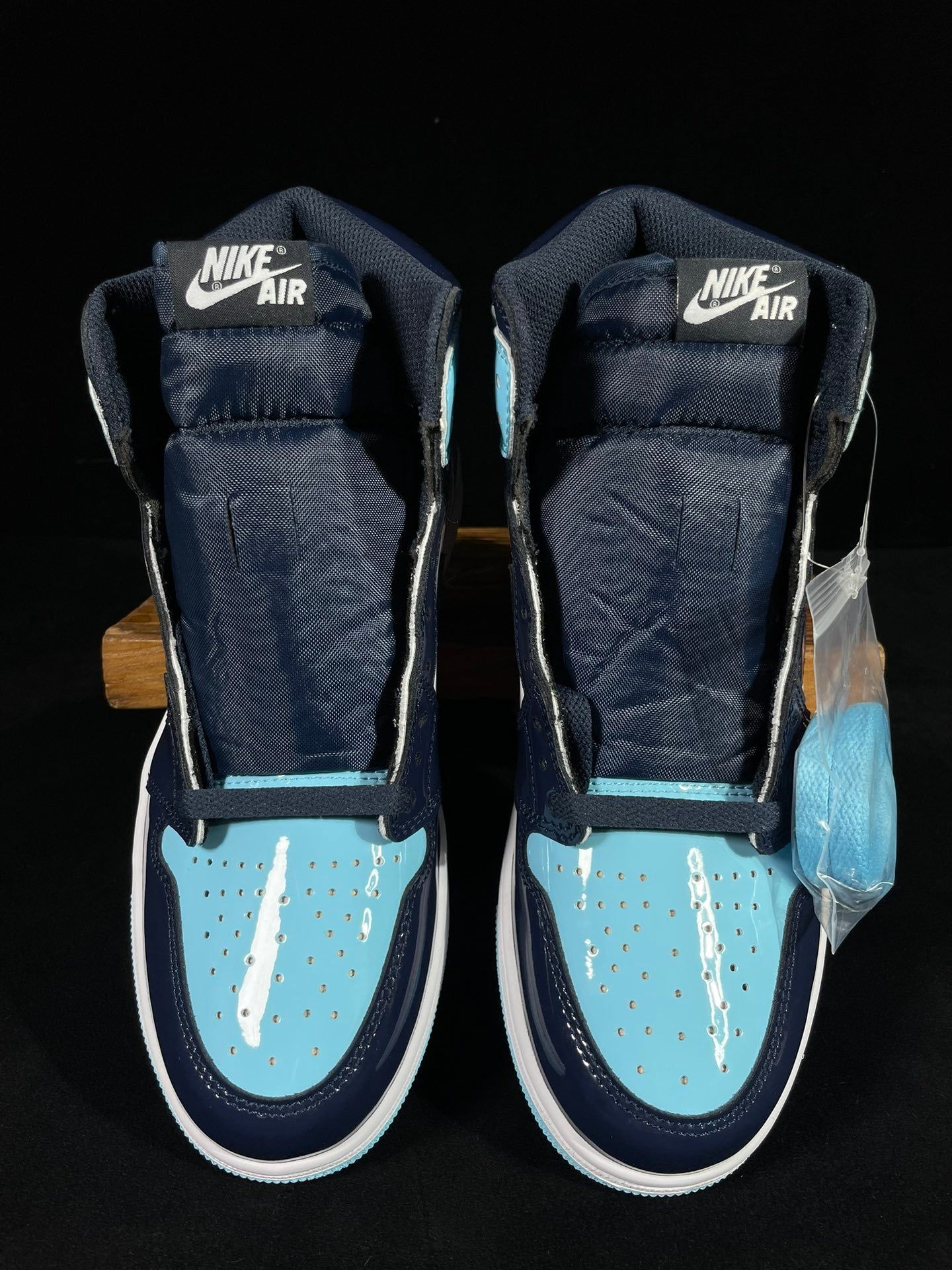 AJ1 High OG LIGHT BLUE