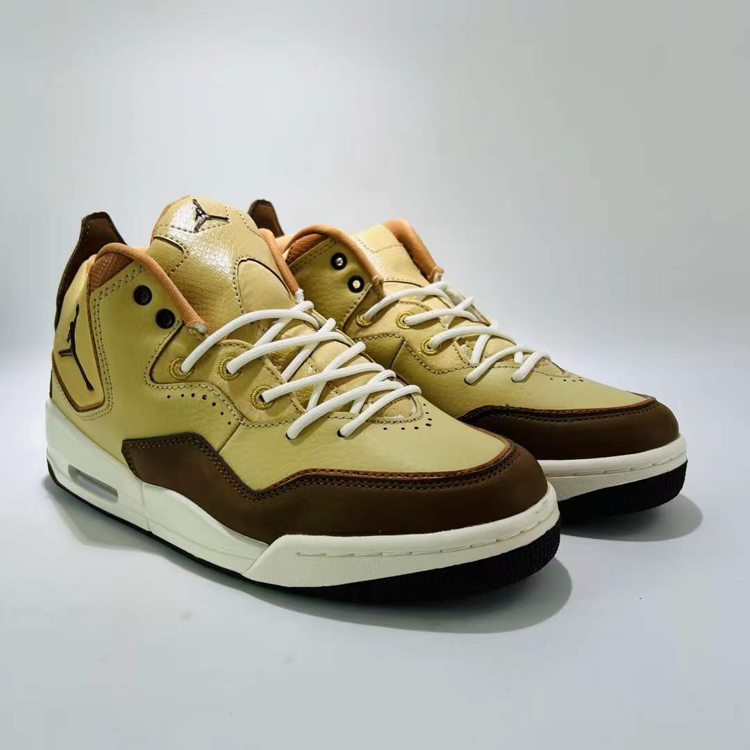 23 Desert Gum