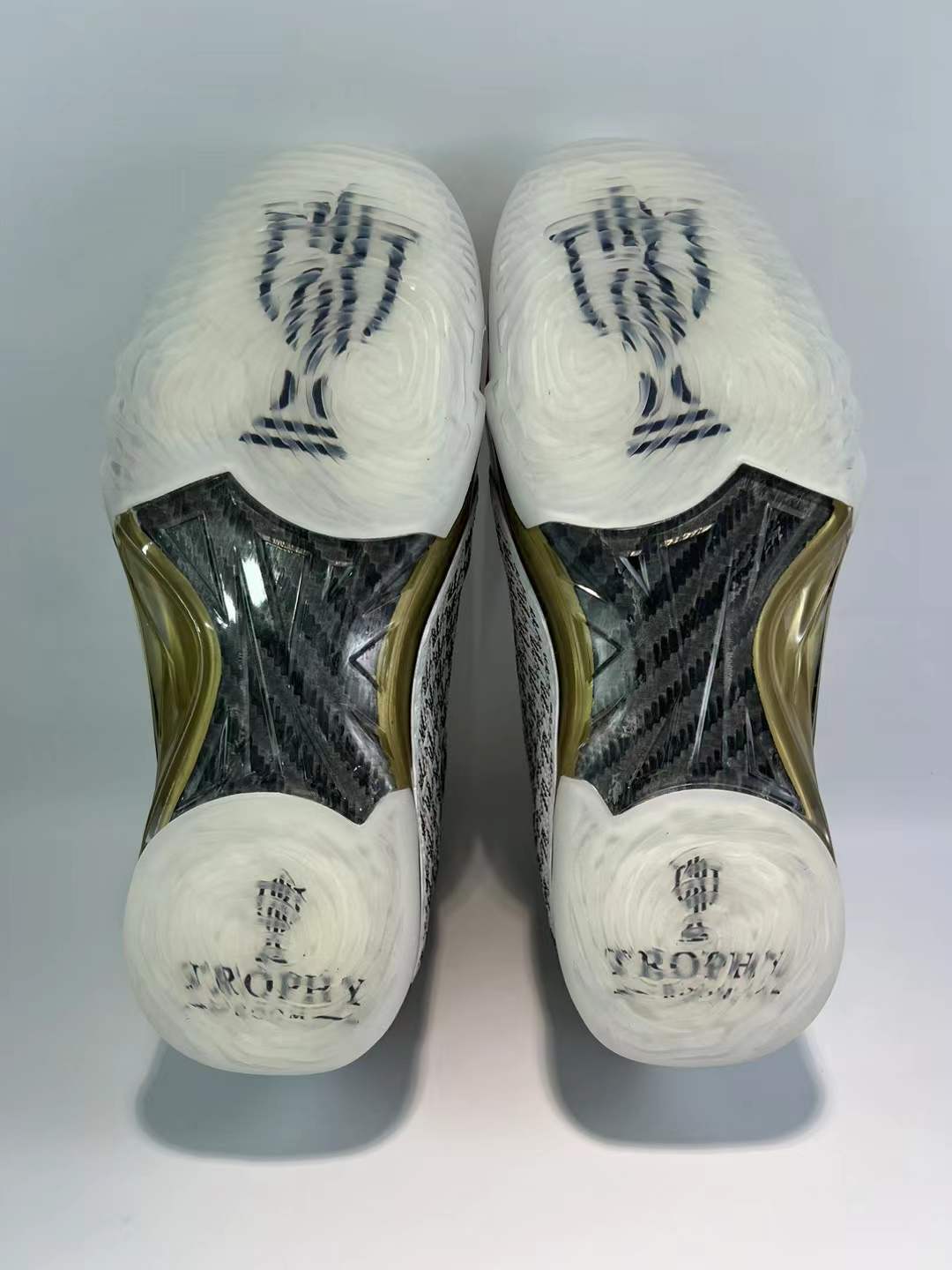 23 Retro x Trophy Room