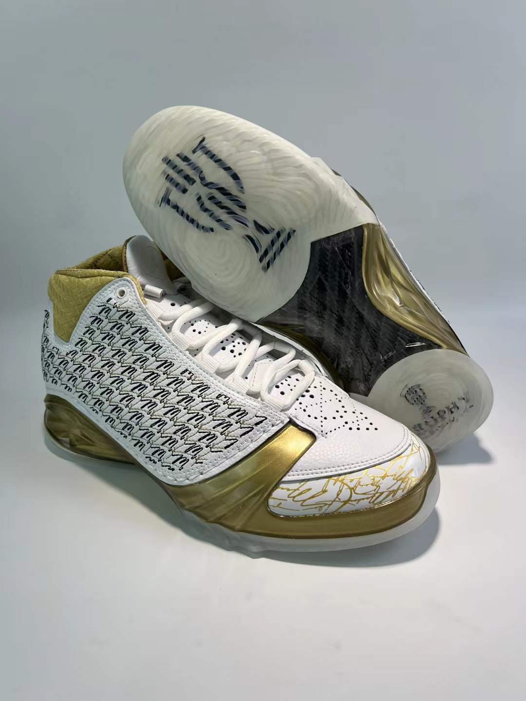 23 Retro x Trophy Room