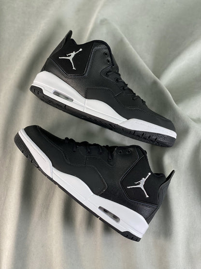 23 BLACK & WHITE