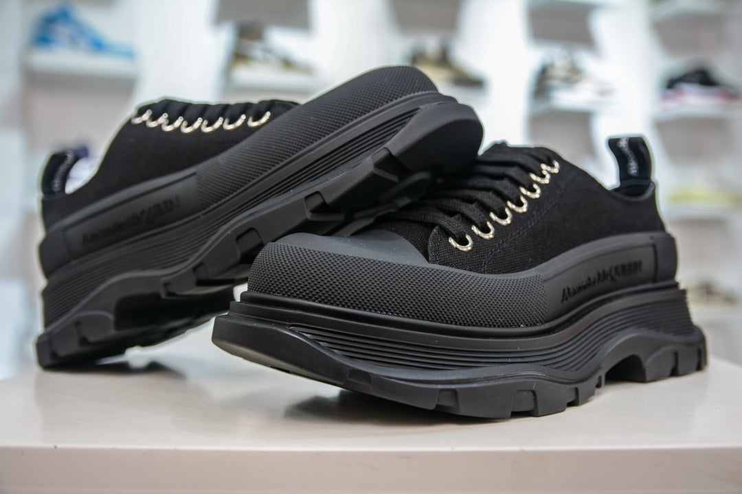 Alexander McQueen Triple Black