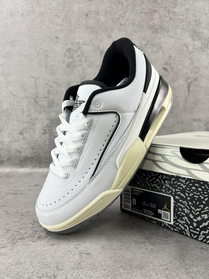 23 WHITE & BLACK